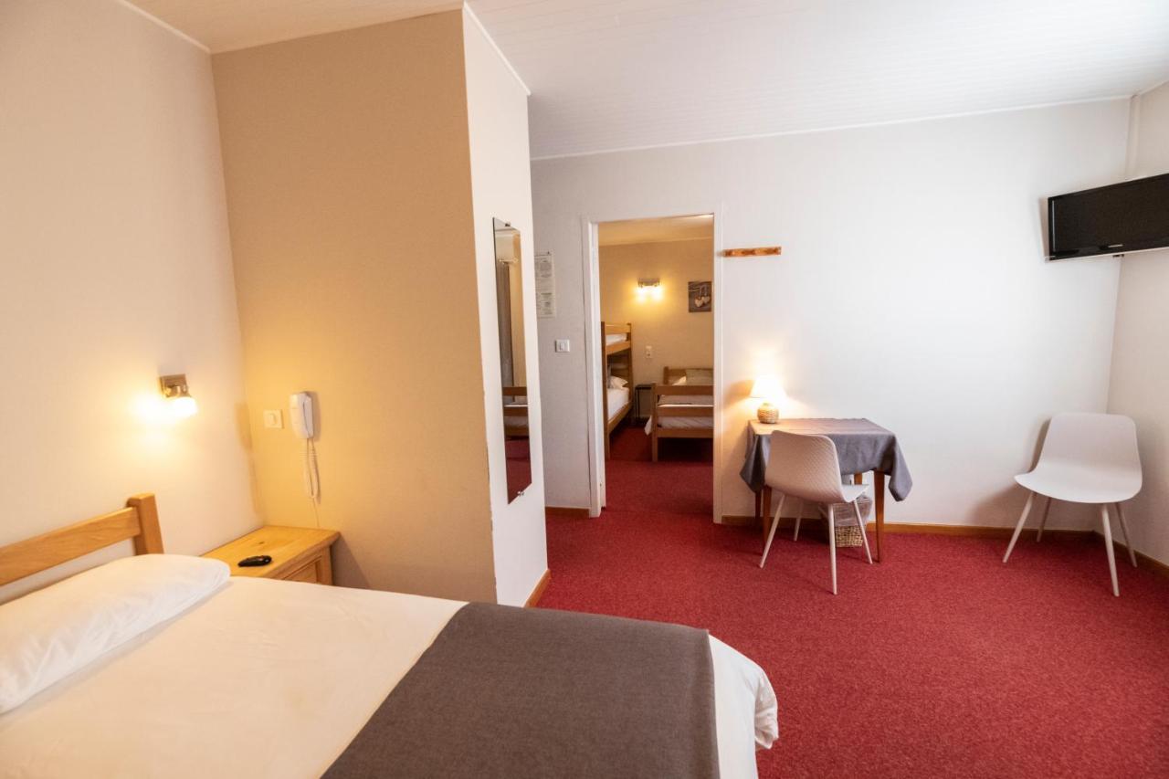 Hotel Restaurant Le Centre Lélex Dış mekan fotoğraf